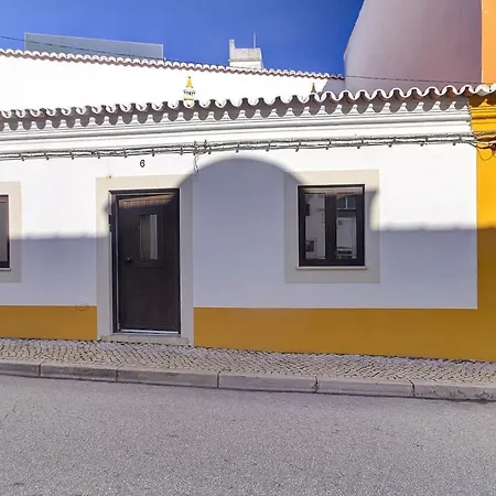 Henriqueta's Stone House 度假居